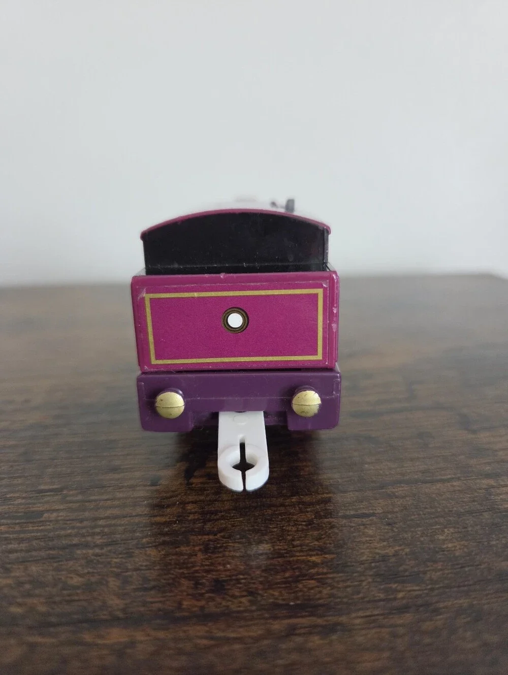 Tomy bright pink